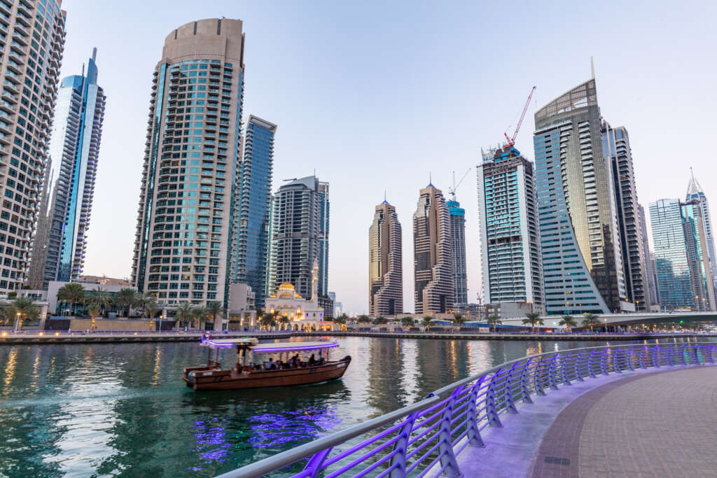 Dubai-Marina-is-perfect-for-those-who-love-being-at-the-heart-of-Dubais-buzzing-lifestyle