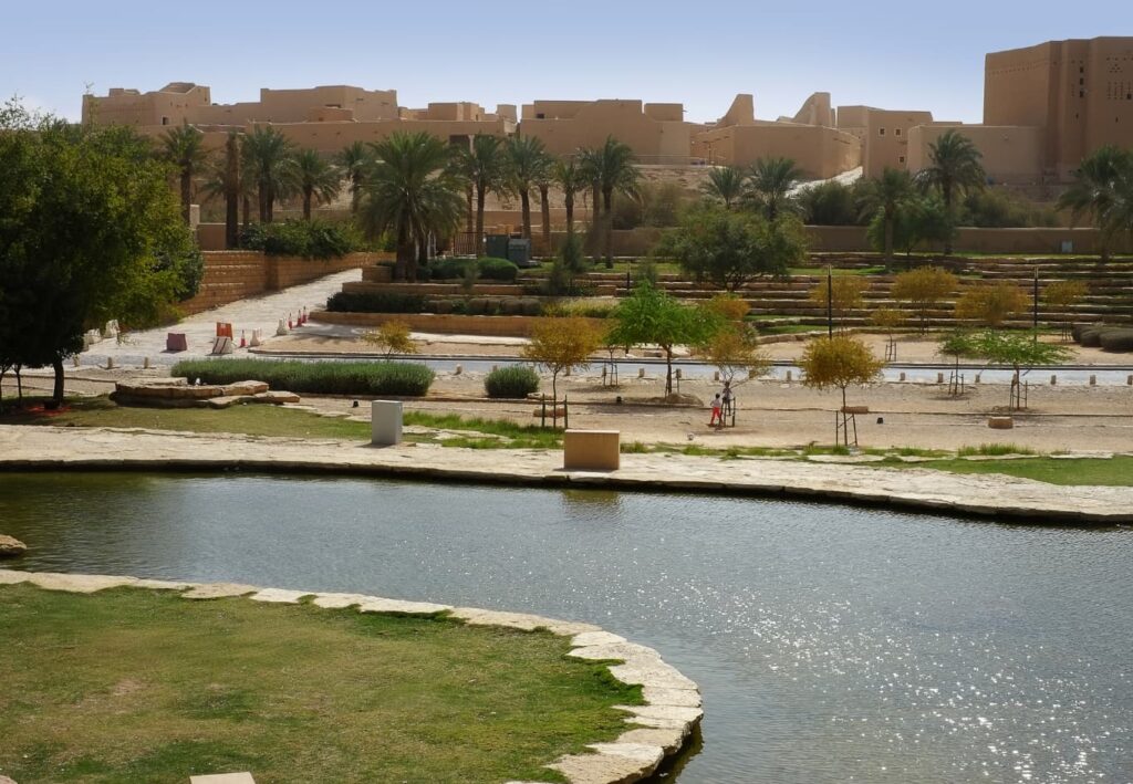 Al-Bujairi-heritage-park-free-outdoor-hangouts-in-Riyadh