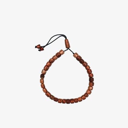 Arab-fashion-for-men-in-summer-5ivepillars-Accessories