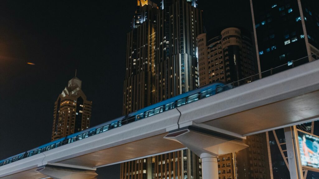Easy-Guide-to-UAE-Public-Transport