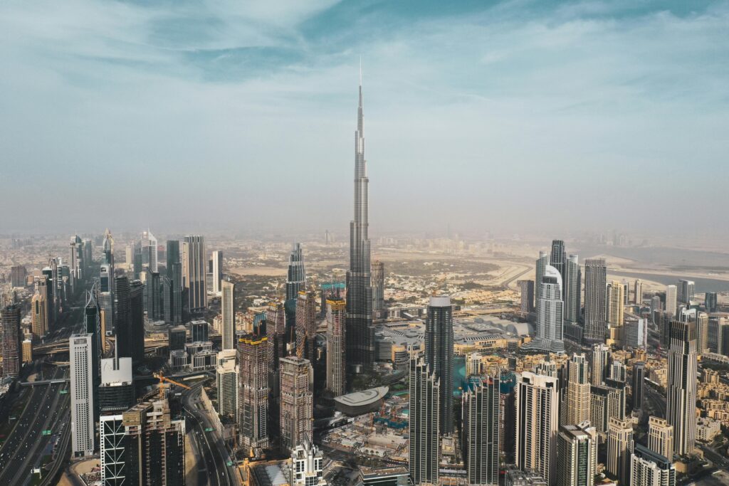 UAE-Myth-living