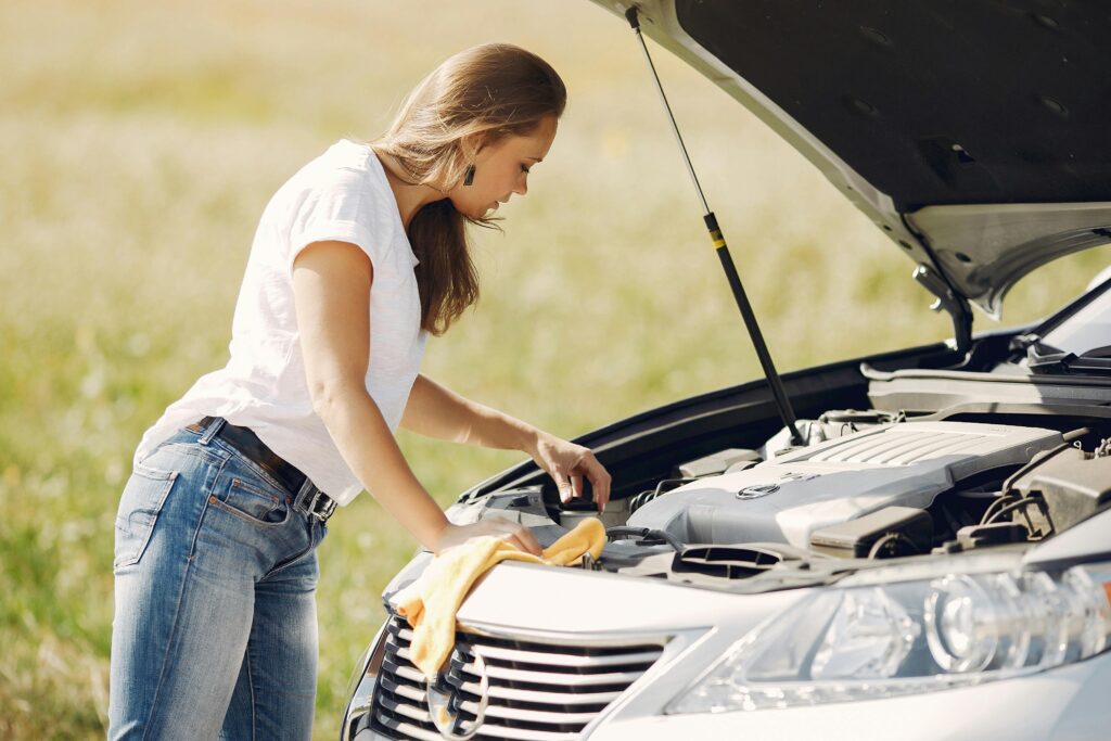 Summer-Car-Safety-in-UAE-breakdowns