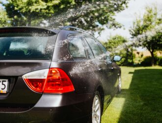 summer-car-safety-in-UAE-Tips