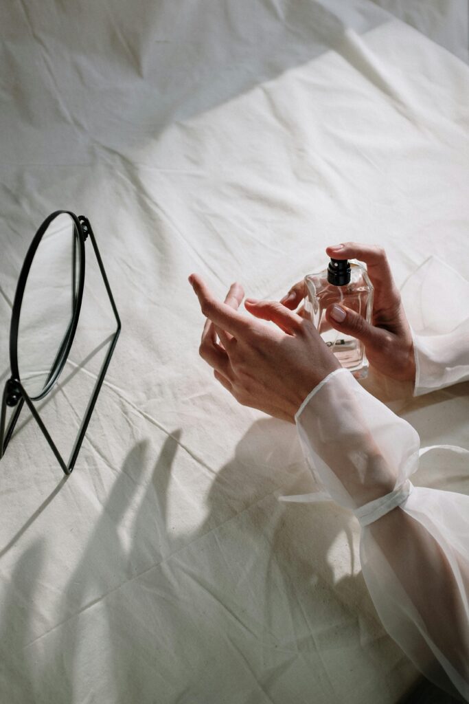 how-to-apply-perfumes-in-oman-for-long-lasting
