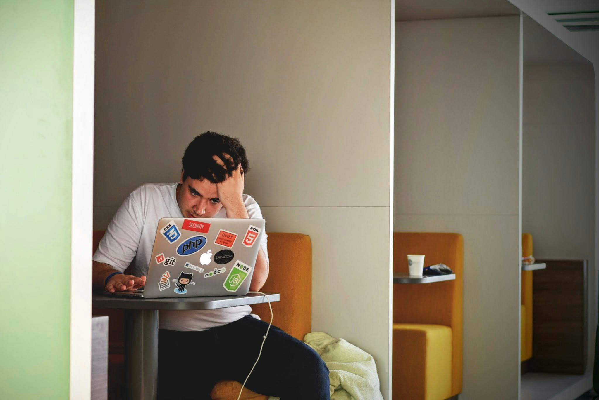 Unemployement-Support-For-Your-Job-in-UAE