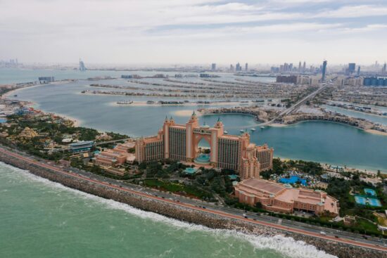 1-year-UAE-residency-with-remote-work