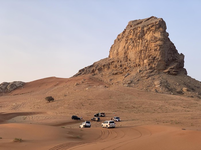 pink-rock-hidden-gems-in-uae