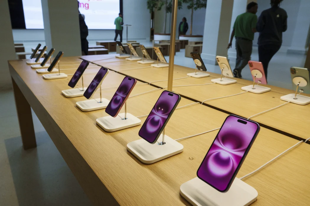 feature-apple-iphone-17
