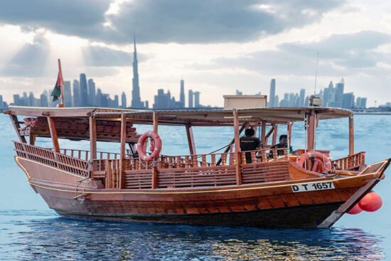 free-boat-ride-for-SIBF
